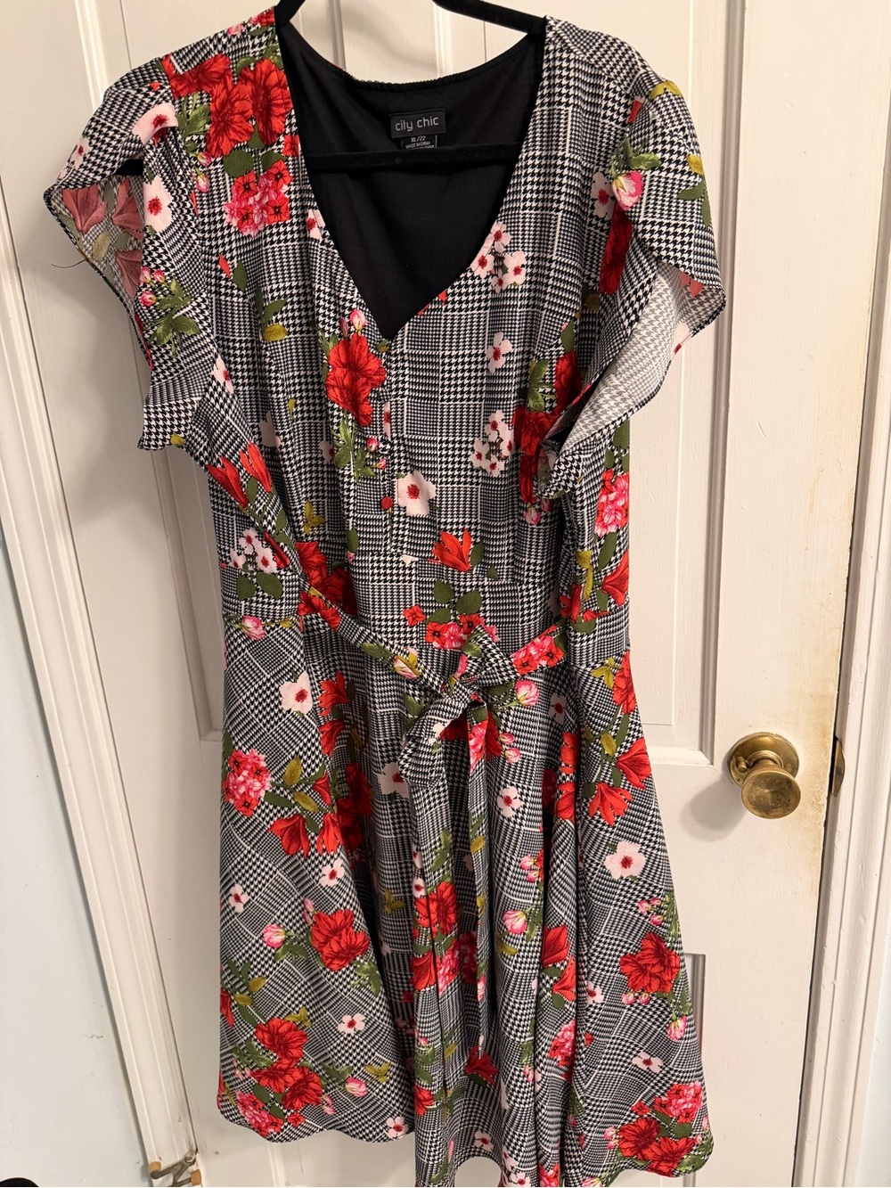 City Chic Black Plaid Dress with Red Floral Accents